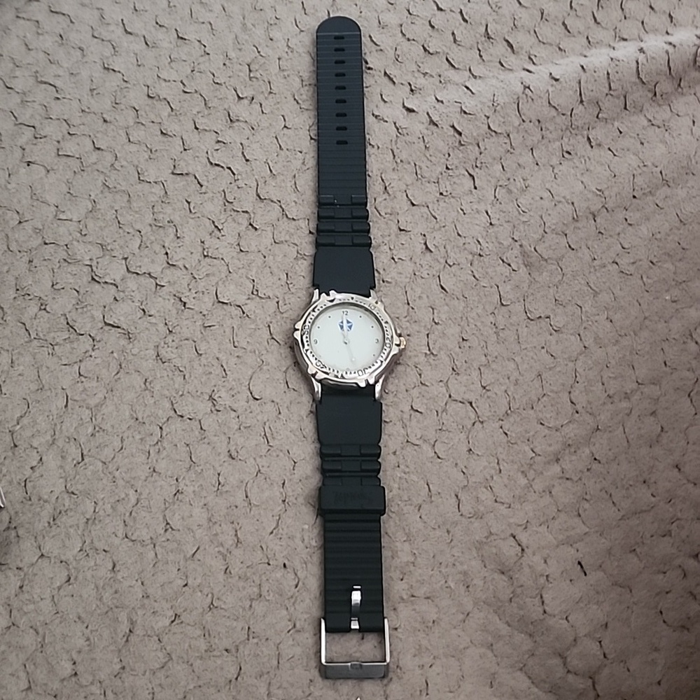 Chrysler Pentastar logo vintage time piece - Picture 3 of 3